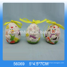 High quality ceramic hanging Easter egg ,ceramic easter hanging crafts